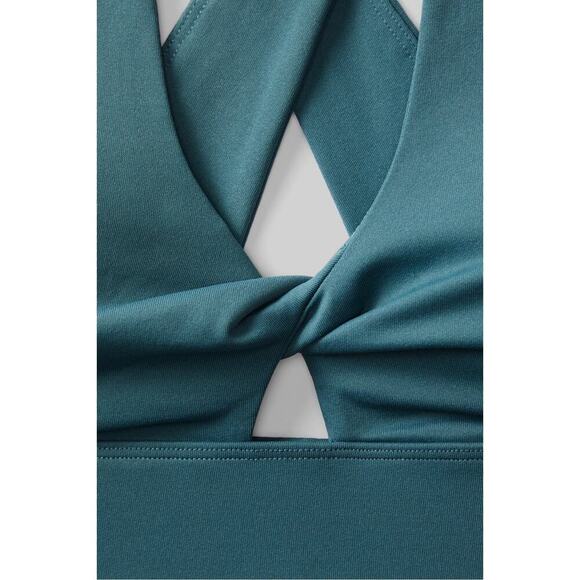 Fabletics Oasis Twist Medium Impact Sports Bra – Blue Spruce – Size M ~ NEW/NWT! - Picture 7 of 7